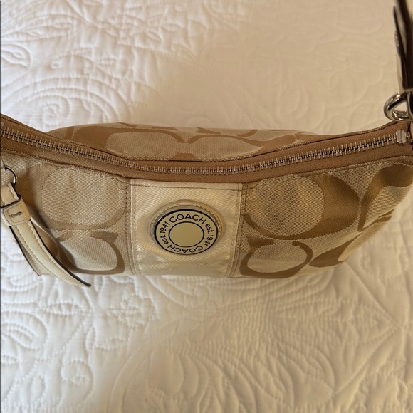 Vintage Authentic Coach purse - Picture 4 of 16